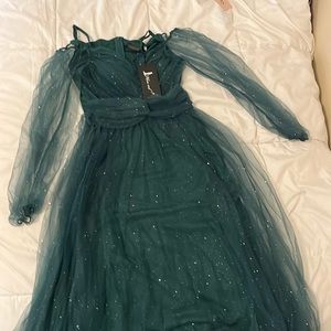 Cold Shoulder Emerald Green A-Line Tulle Bridesmaid Dress size small